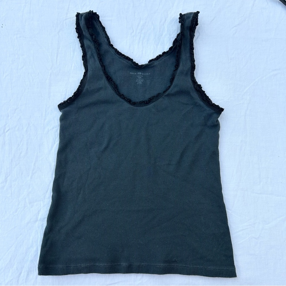 Brandy Melville Black/Dark Gray Ribbed Ruffle Tank Top, Streetwear Boho
